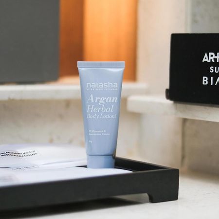 Artotel Suites Bianti Джокьякарта Экстерьер фото